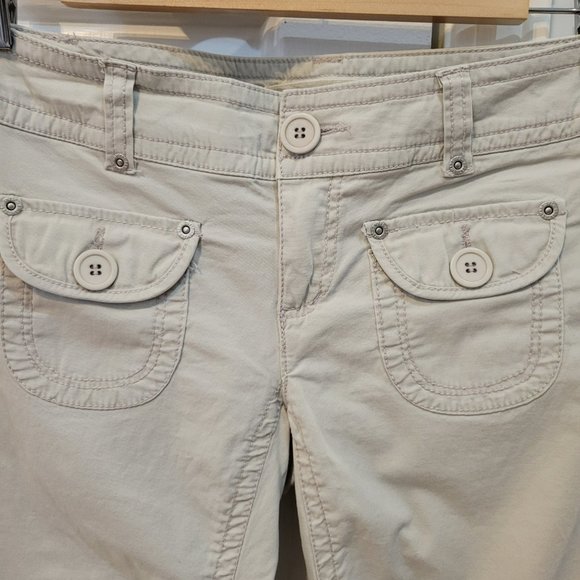 Ladies Capri's/Cropped - Picture 5 of 7